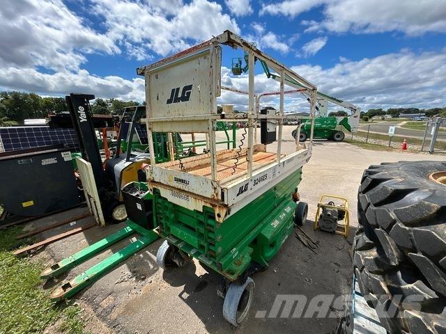 JLG 3246ES Ollós emelők