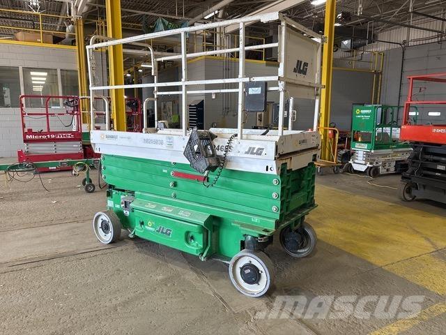 JLG 3246ES Ollós emelők