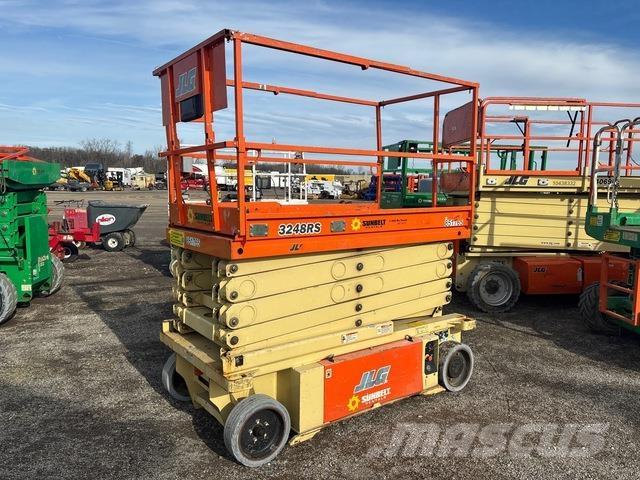 JLG 3248RS Ollós emelők