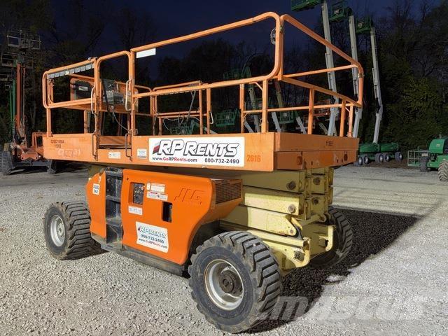 JLG 3394RT Ollós emelők