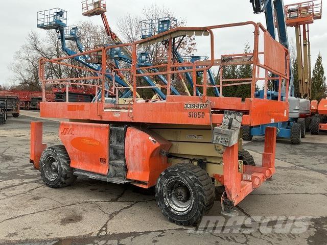 JLG 3394RT Ollós emelők