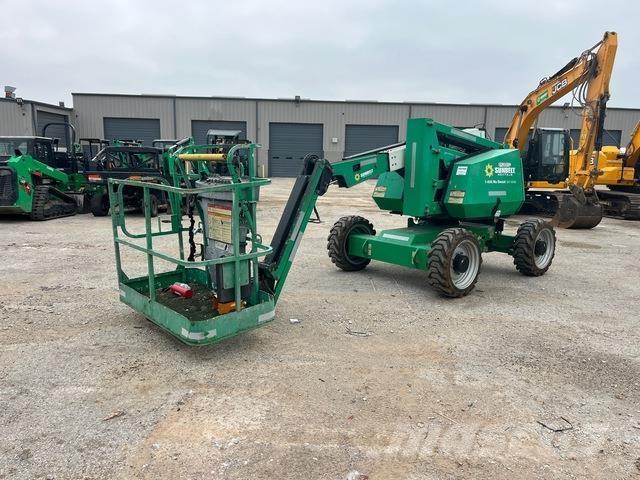 JLG 340AJ Karos emelők