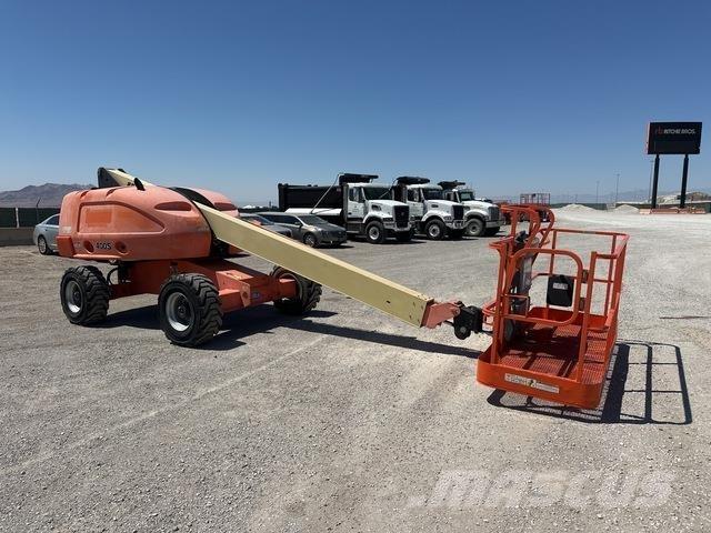 JLG 400S Teleszkópos emelők