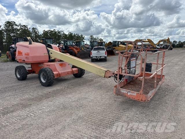 JLG 400S Teleszkópos emelők
