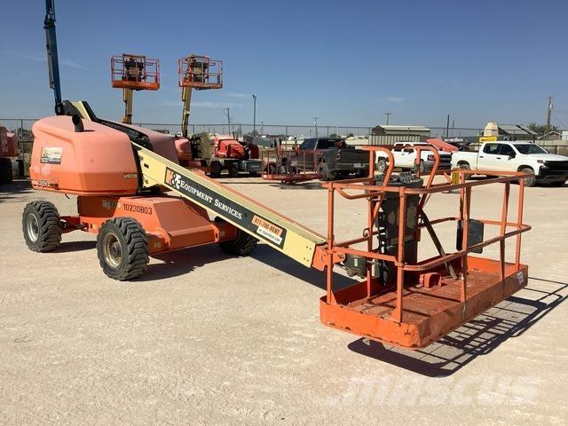 JLG 400S Teleszkópos emelők
