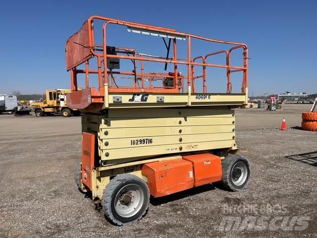 JLG 4069LE Ollós emelők