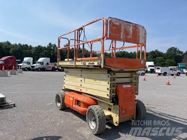 JLG 4069LE Ollós emelők