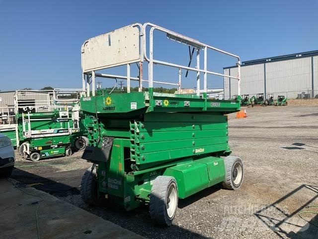 JLG 4069LE Ollós emelők