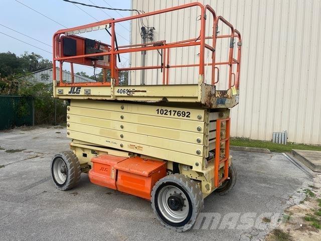 JLG 4069LE Ollós emelők