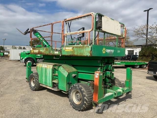 JLG 4394 RT Ollós emelők