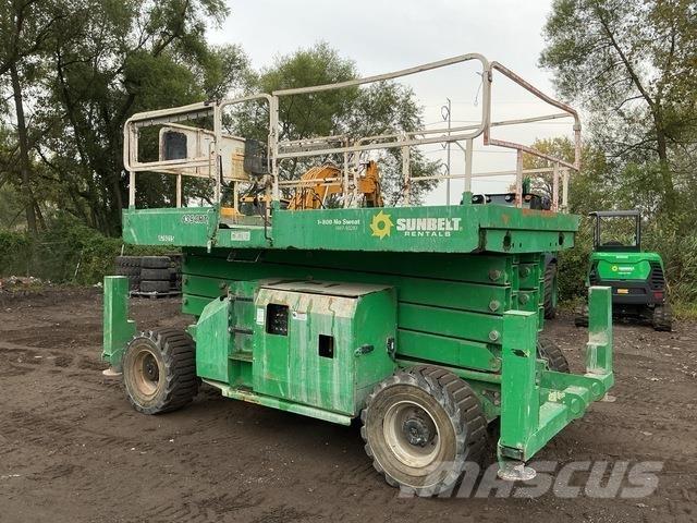 JLG 4394 RT Ollós emelők