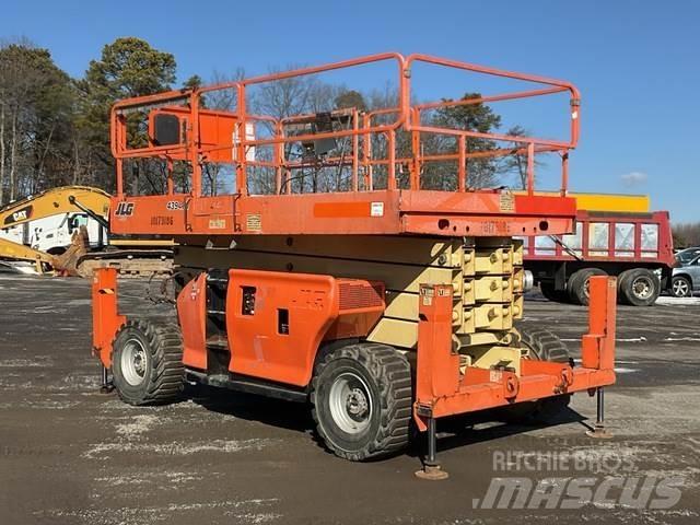 JLG 4394RT Ollós emelők