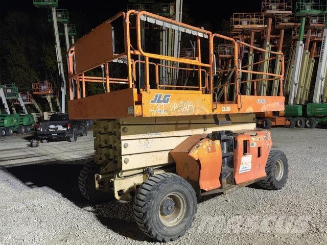 JLG 4394RT Ollós emelők