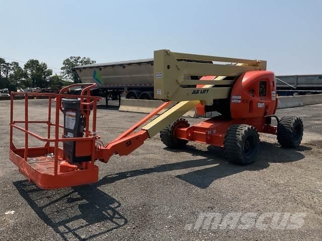 JLG 450A Karos emelők
