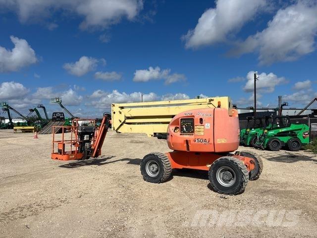 JLG 450AJ Karos emelők