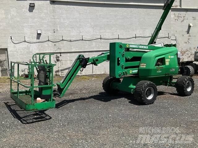 JLG 450AJ Karos emelők
