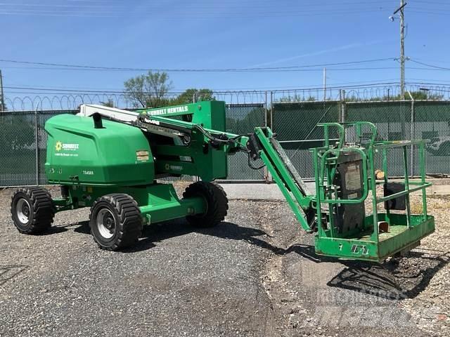 JLG 450AJ Karos emelők