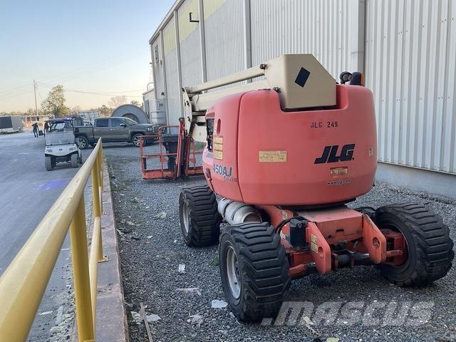JLG 450AJ Karos emelők