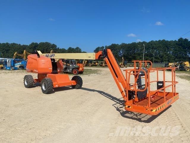 JLG 460SJ Teleszkópos emelők