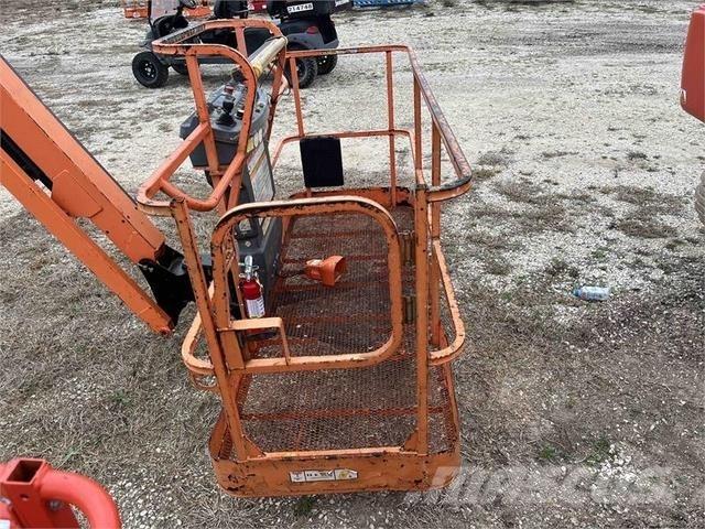 JLG 460SJ Teleszkópos emelők