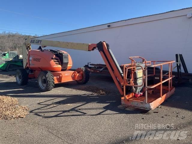 JLG 600 AJ Karos emelők