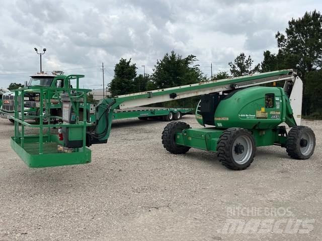 JLG 600A Karos emelők