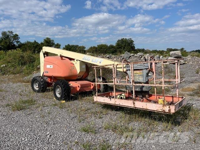 JLG 600A Karos emelők