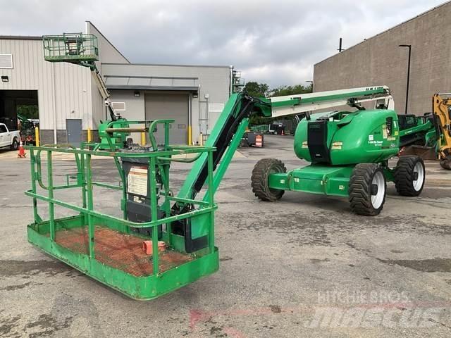 JLG 600AJ Karos emelők