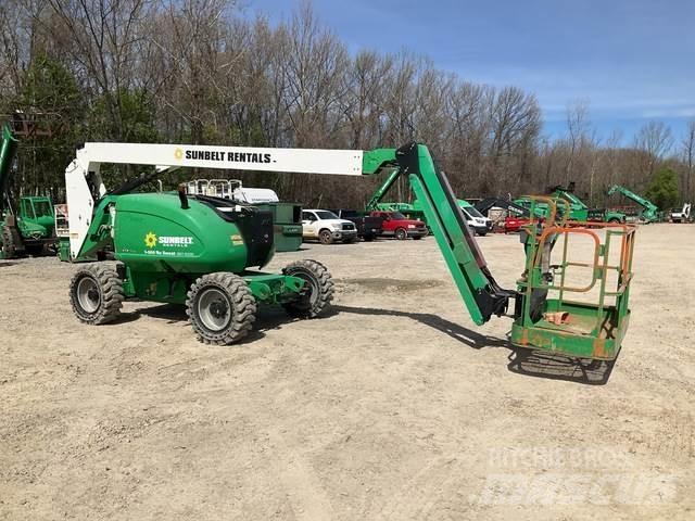 JLG 600AJN Karos emelők