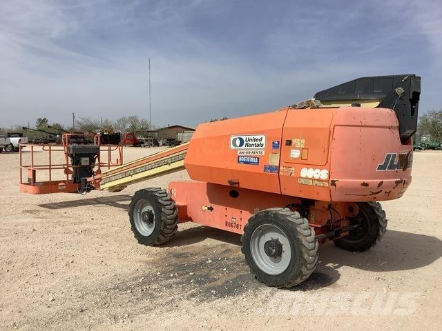 JLG 600S Teleszkópos emelők