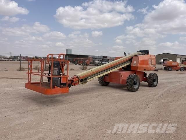 JLG 600S Teleszkópos emelők