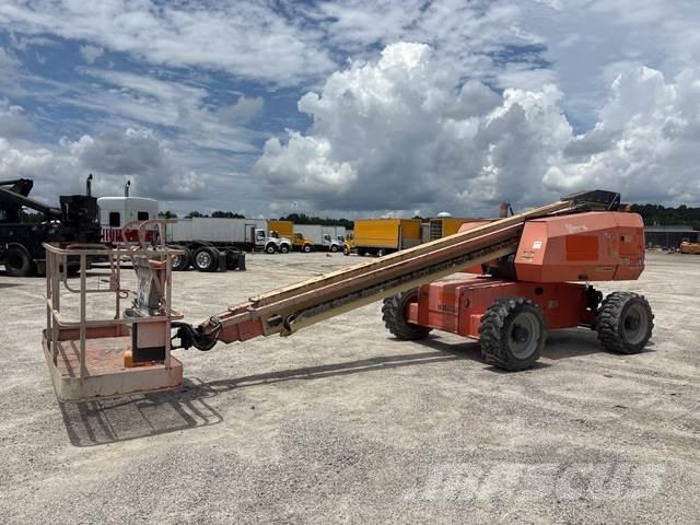 JLG 600S Teleszkópos emelők