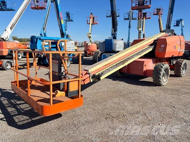 JLG 600S Teleszkópos emelők
