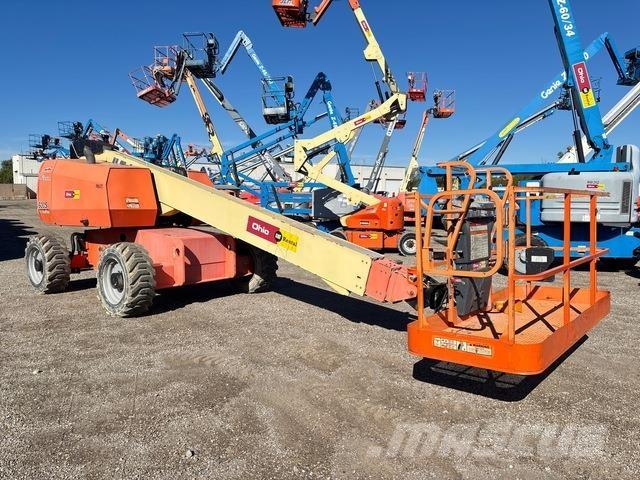 JLG 600S Teleszkópos emelők