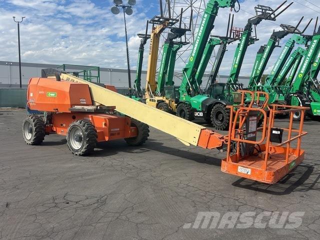JLG 600S Teleszkópos emelők