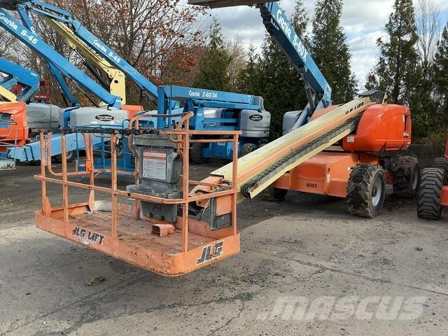 JLG 600S Teleszkópos emelők