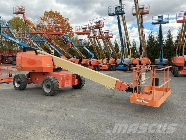 JLG 600S Teleszkópos emelők