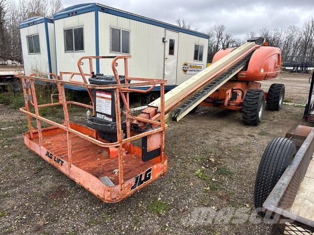 JLG 600S Teleszkópos emelők