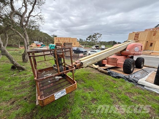 JLG 600S Teleszkópos emelők