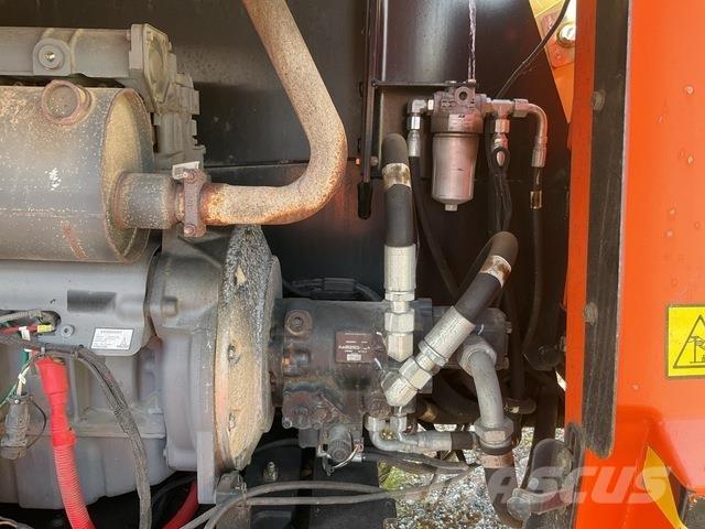 JLG 660SJ Teleszkópos emelők