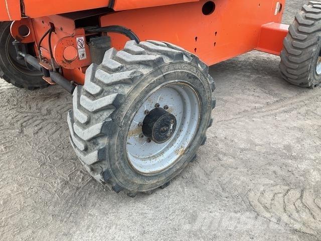 JLG 660SJ Teleszkópos emelők