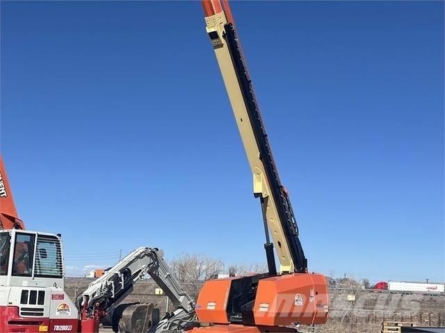 JLG 660SJ Teleszkópos emelők
