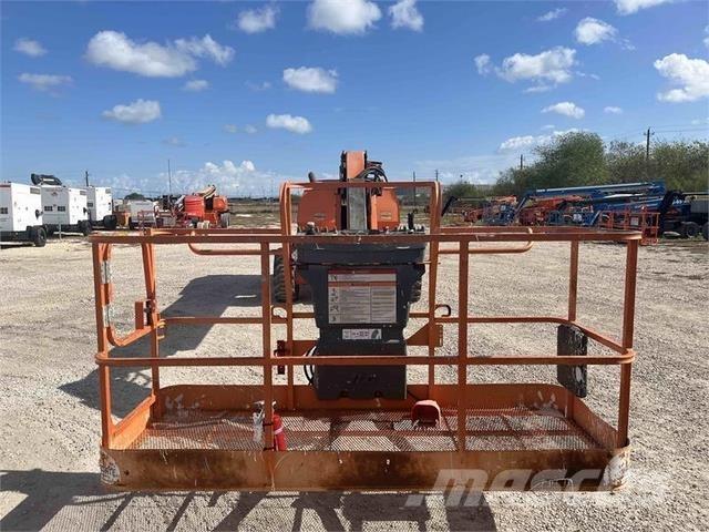 JLG 660SJ Teleszkópos emelők
