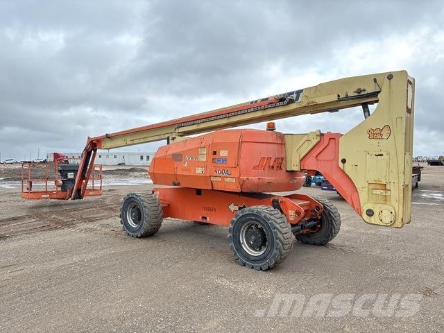 JLG 800 AJ Karos emelők