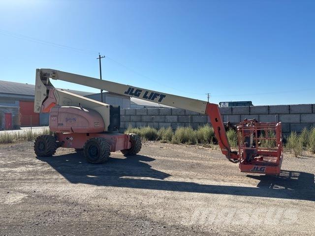 JLG 800A Karos emelők