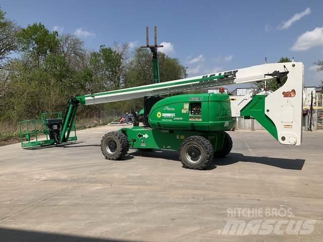 JLG 800AJ Karos emelők