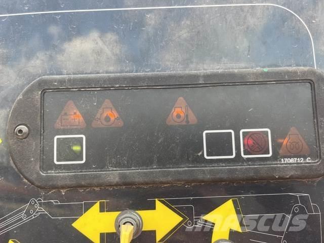 JLG 800AJ Karos emelők