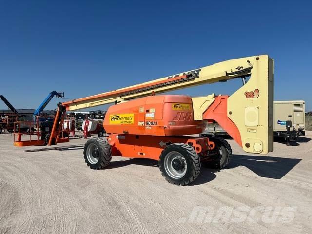 JLG 800AJ Karos emelők