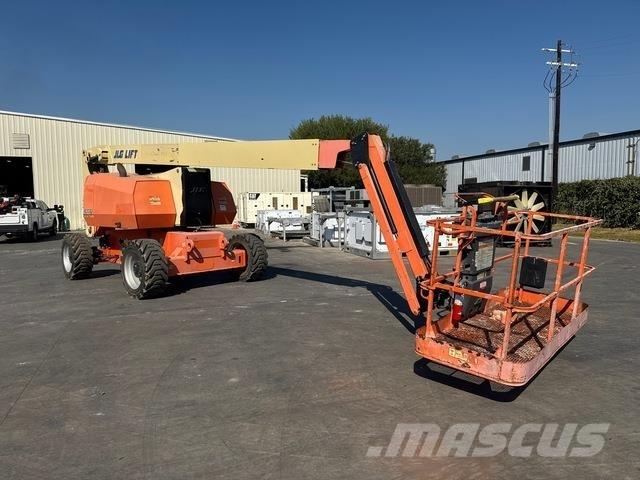 JLG 800AJ Karos emelők