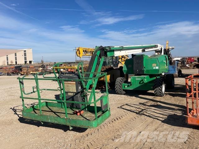 JLG 800AJ Karos emelők